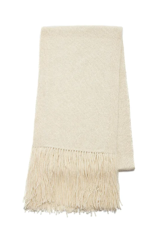 Staffordshire Knit Scarf in Ivory Cashmere